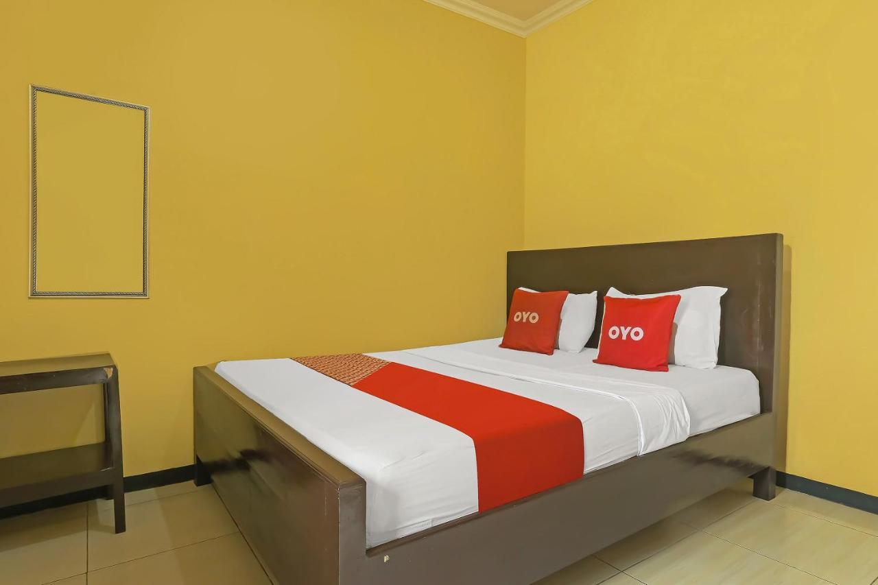 Oyo 92483 Hotel Kirana Salatiga Exteriér fotografie