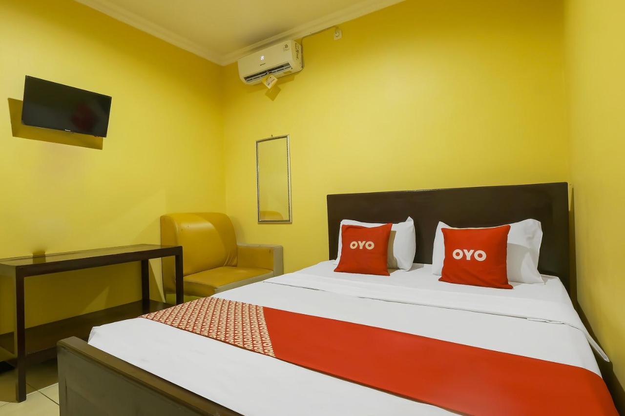 Oyo 92483 Hotel Kirana Salatiga Exteriér fotografie