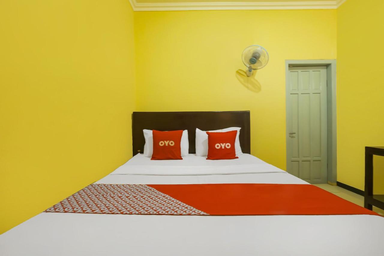 Oyo 92483 Hotel Kirana Salatiga Exteriér fotografie
